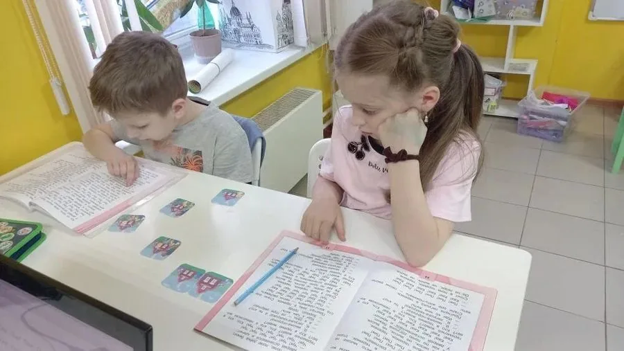 Дети за занятием